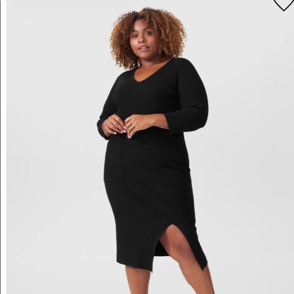 Universal Standard Black Rita Sweater Dress (XS)